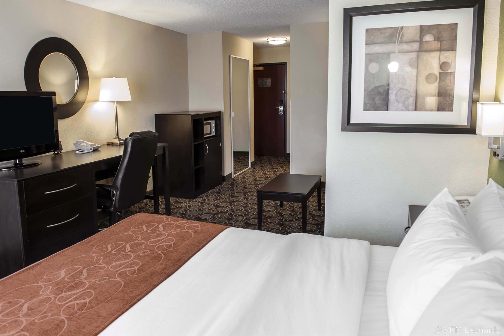 Comfort Suites West Indianapolis - Brownsburg Exterior photo