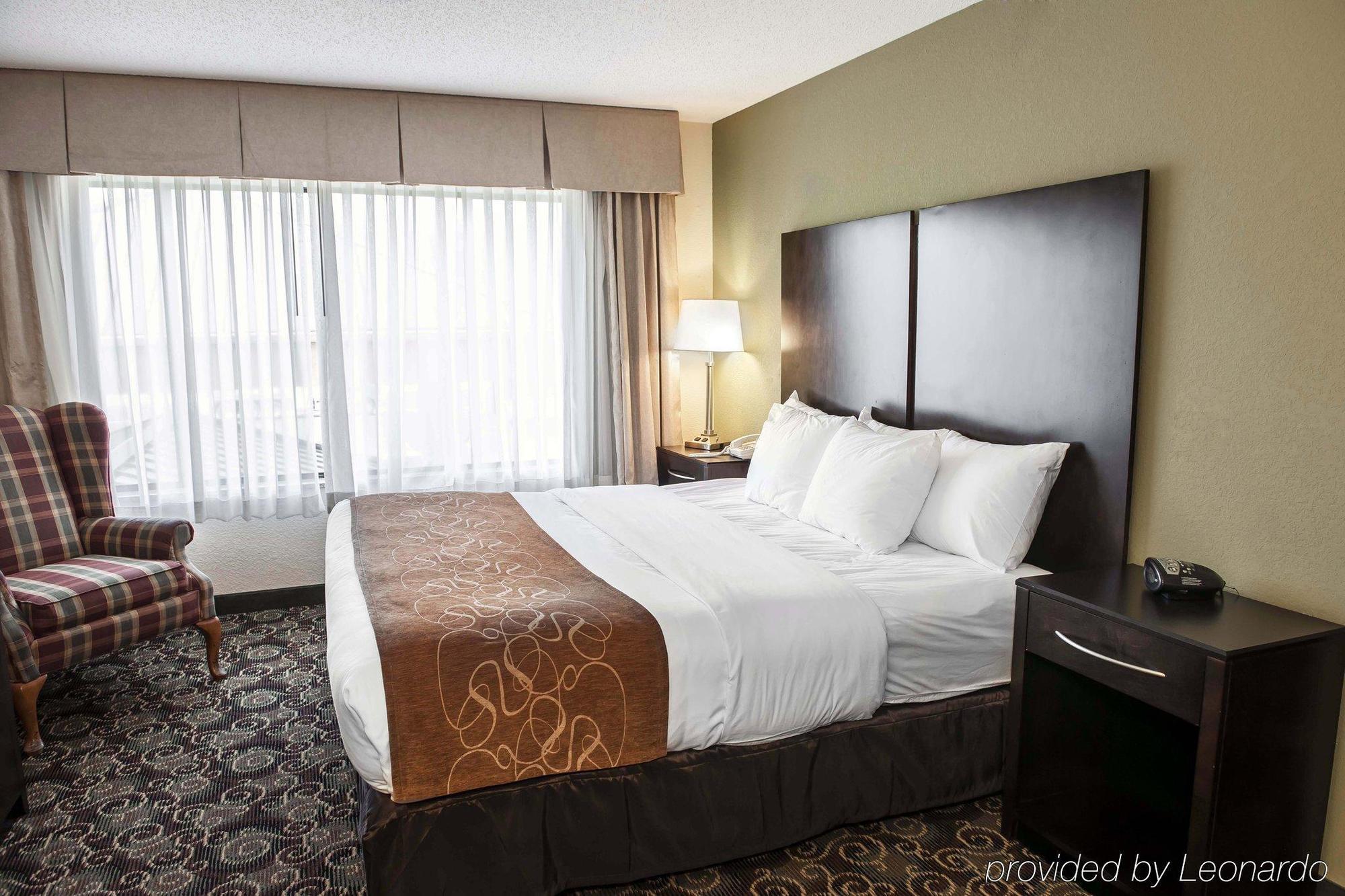 Comfort Suites West Indianapolis - Brownsburg Exterior photo